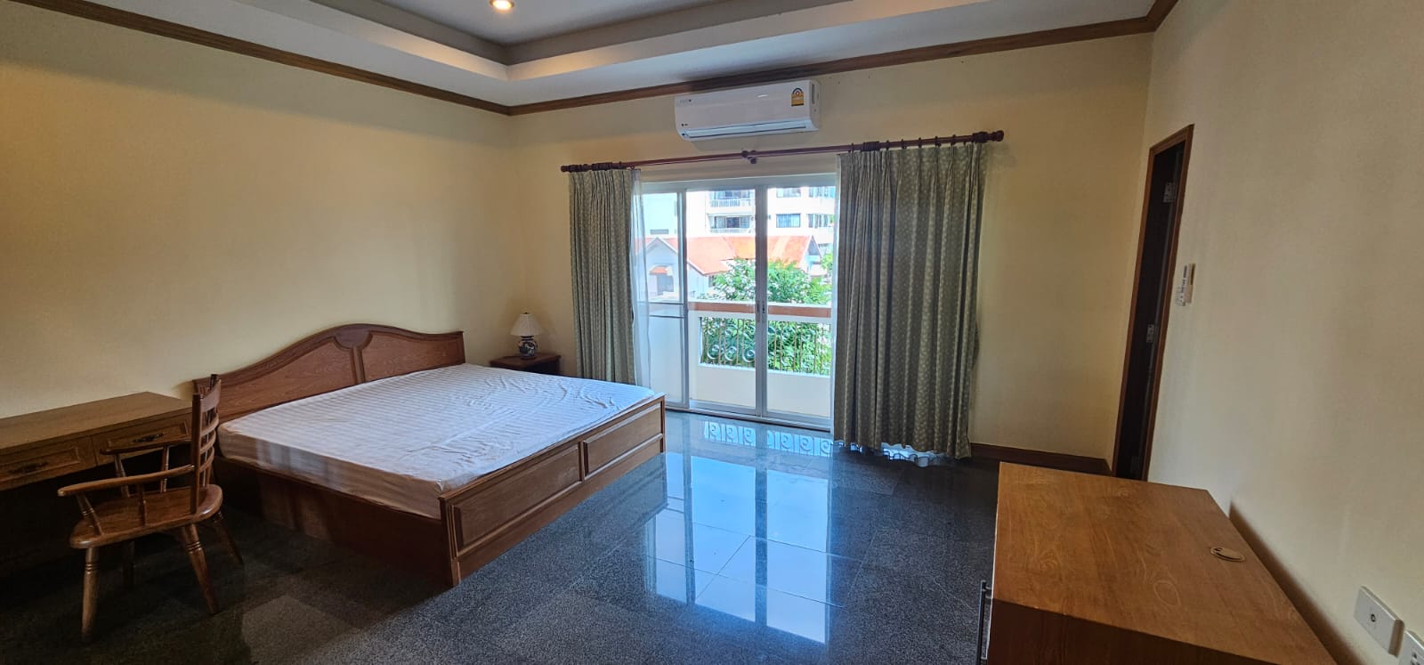 2 Bedrooms, 2 Bathrooms 170sqm size at El patio Sukhumvit 31 For Rent 35K THB