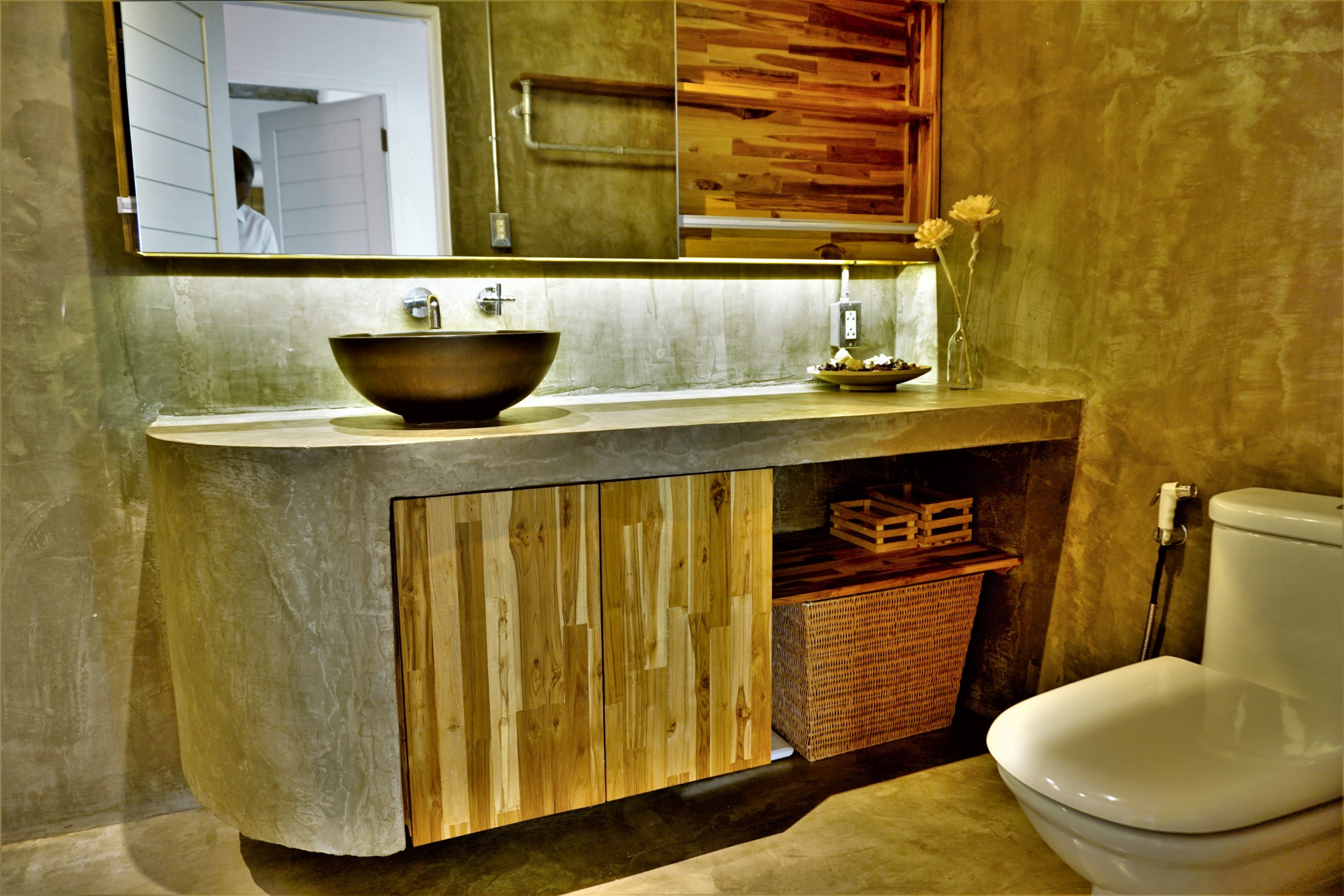 2 Bedrooms, 2 Bathrooms 94sqm size at Thonglor Tower For Rent 39K THB
