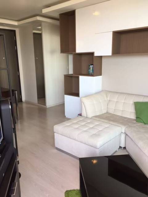 2 Bedrooms, 2 Bathrooms 69sqm size at Rhythm Sukhumvit 44 For Rent 45K THB