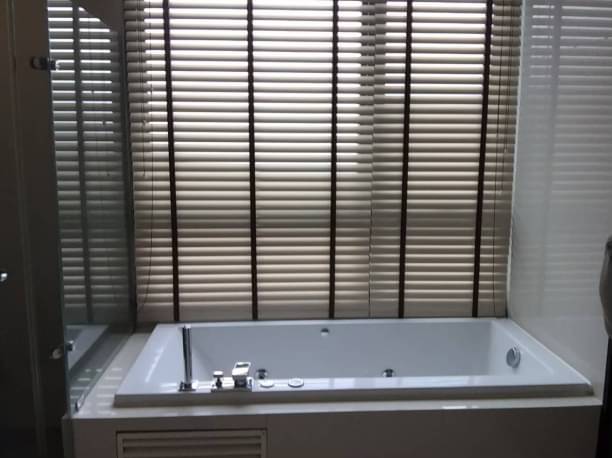 2 Bedrooms, 2 Bathrooms 69sqm size at Rhythm Sukhumvit 44 For Rent 45K THB