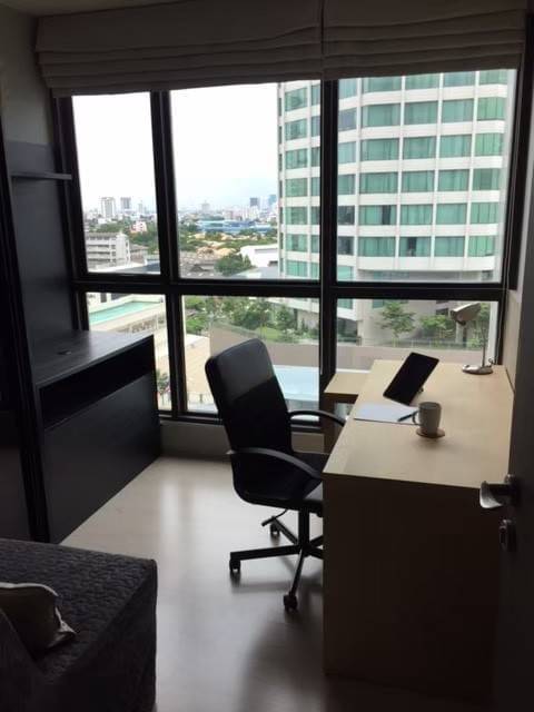 2 Bedrooms, 2 Bathrooms 69sqm size at Rhythm Sukhumvit 44 For Rent 45K THB