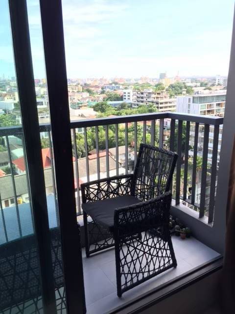 2 Bedrooms, 2 Bathrooms 69sqm size at Rhythm Sukhumvit 44 For Rent 45K THB
