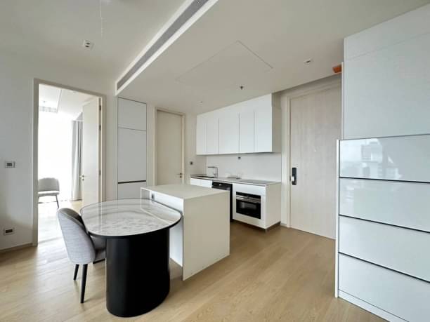 2 Bedrooms, 2 Bathrooms 80sqm size at The Strand Thonglor For Rent 110,000 THB/Month