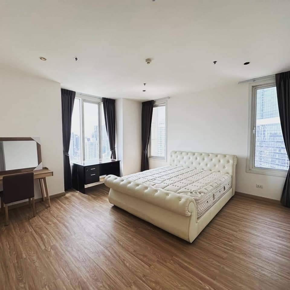 2 Bedrooms, 2 Bathrooms 114sqm size at The Empire Place Sathorn For Rent 55K & Sale Price 19M