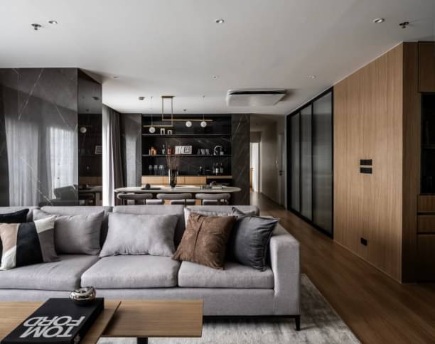 3 Bedrooms, 2 Bathrooms 127sqm size at Noble Remix For Rent 90,000 THB/Month