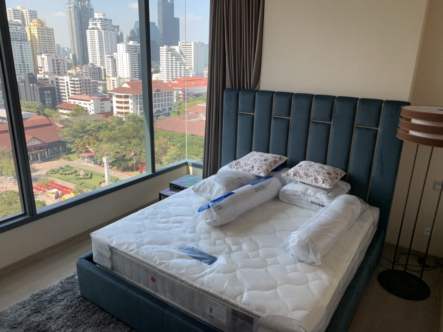 2 Bedrooms, 2 Bathrooms 73sqm size at The ESSE Asoke For Rent 75,000 THB/Month