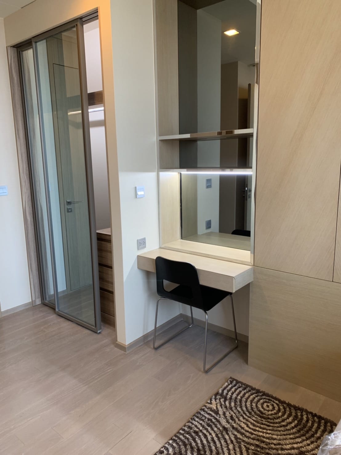2 Bedrooms, 2 Bathrooms 73sqm size at The ESSE Asoke For Rent 75,000 THB/Month