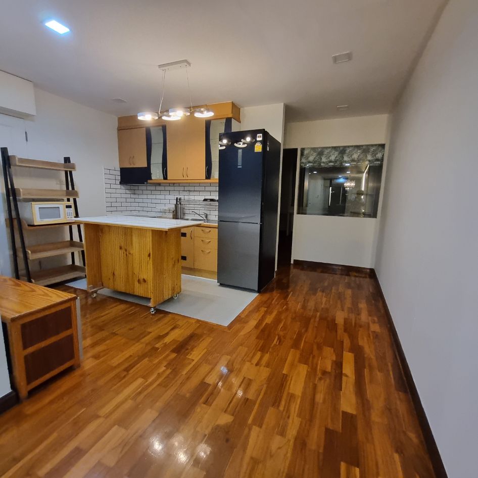 2 Bedrooms, 2 Bathrooms 83sqm size 14th Flr at The Waterford Diamond For Rent 45,000/Month