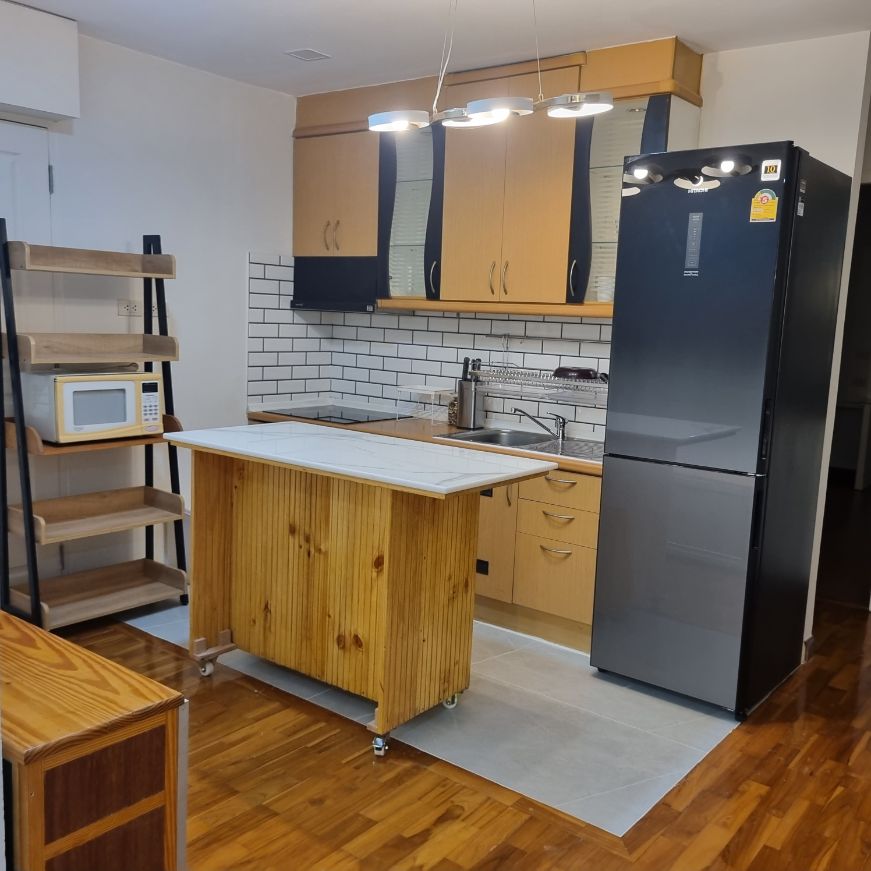 2 Bedrooms, 2 Bathrooms 83sqm size 14th Flr at The Waterford Diamond For Rent 45,000/Month