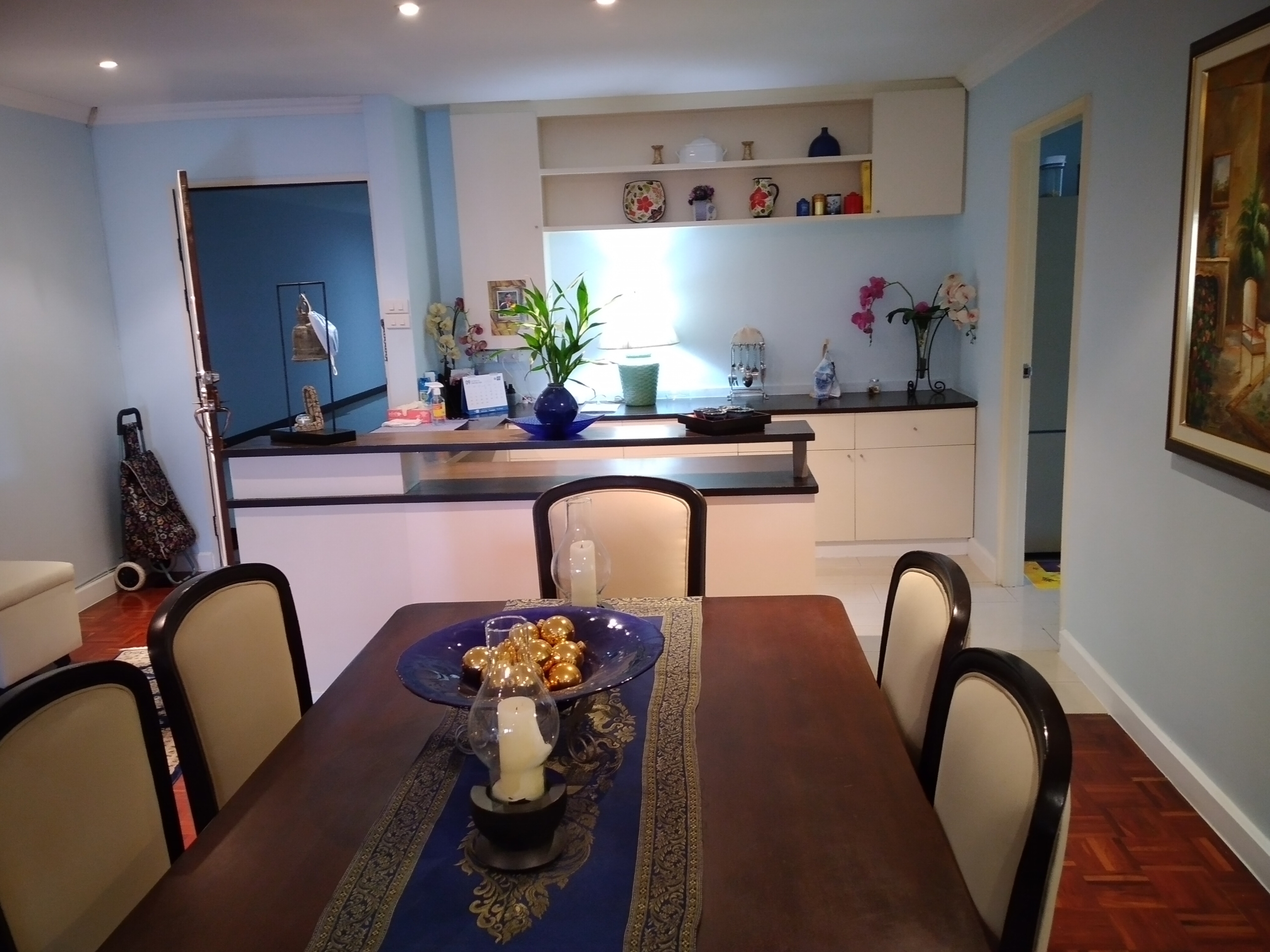3 Bedrooms, 2 Bathrooms 140sqm size 7th Flr at D.S. Tower 2 For Rent 45,000/Month