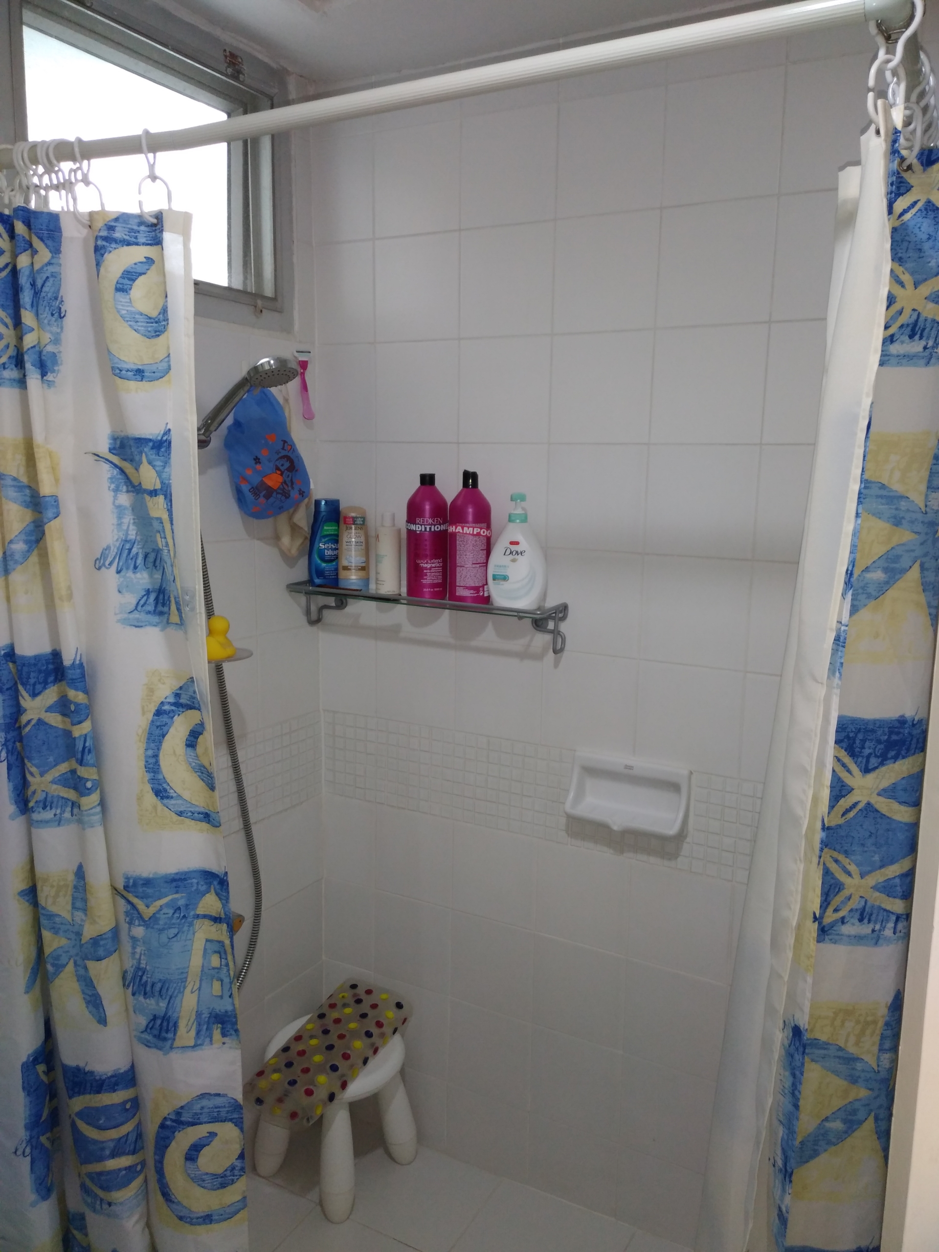 3 Bedrooms, 2 Bathrooms 140sqm size 7th Flr at D.S. Tower 2 For Rent 45,000/Month