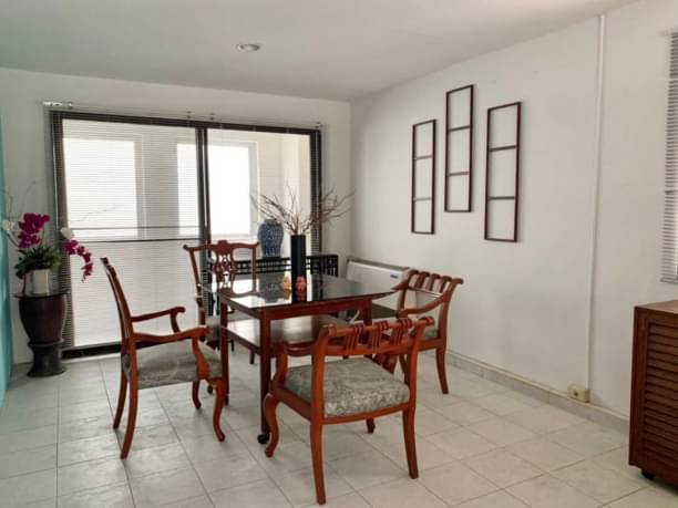 3 Bedrooms, 3 Bathrooms + Maids Room 200sqm size at Kiarti Thanee City Mansion For Rent 50,000/Month