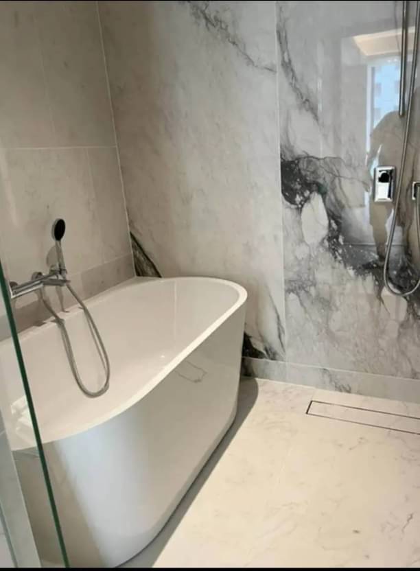 2 Bedrooms, 2 Bathrooms 107sqm size 4th Flr at Tonson One Residence For Rent 149,000/Month