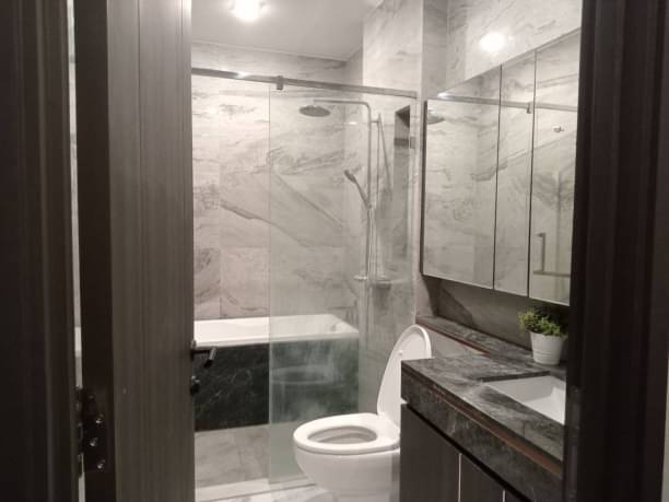 2 Bedrooms, 2 Bathrooms 86sqm size 8th Flr at LAVIQ Sukhumvit 57 For Rent 85,000/Month