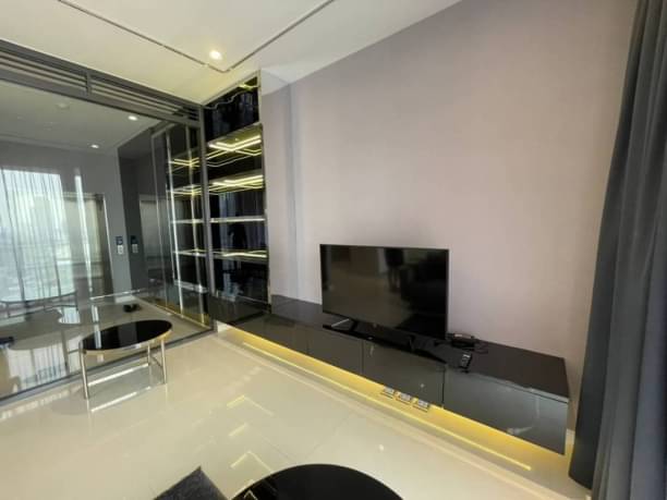 2 Bedrooms, 3 Bathrooms 137sqm size at Vittorio For Rent 150,000THB & For Sale 55M