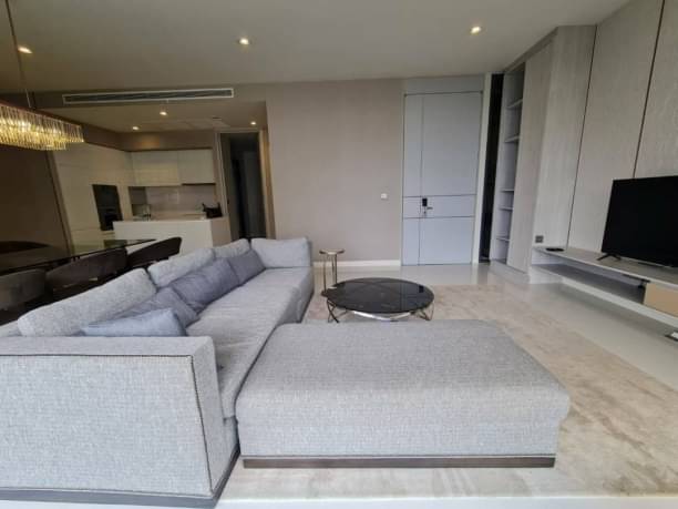 2 Bedrooms, 3 Bathrooms 140sqm size at Vittorio For Rent 150,000THB/Month