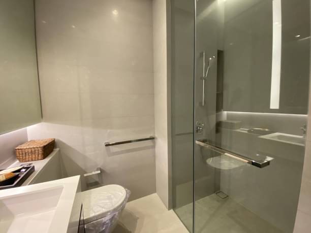 3 Bedrooms, 3 Bathrooms 200sqm size 24th Flr at TELA Thonglor For Rent 230,000/Month
