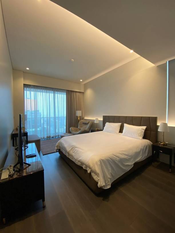 3 Bedrooms, 3 Bathrooms 200sqm size 24th Flr at TELA Thonglor For Rent 230,000/Month