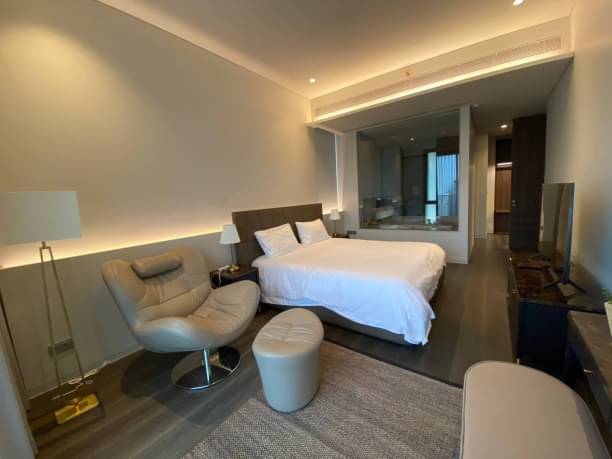 3 Bedrooms, 3 Bathrooms 200sqm size 24th Flr at TELA Thonglor For Rent 230,000/Month