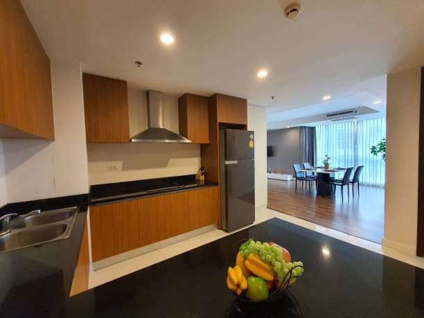 2 Bedrooms, 2 Bathrooms 115sqm size 12th Flr at The Rajdam For Rent 67,000/Month