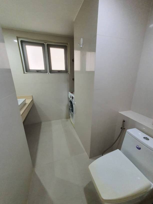 2 Bedrooms, 2 Bathrooms 115sqm size 12th Flr at The Rajdam For Rent 67,000/Month
