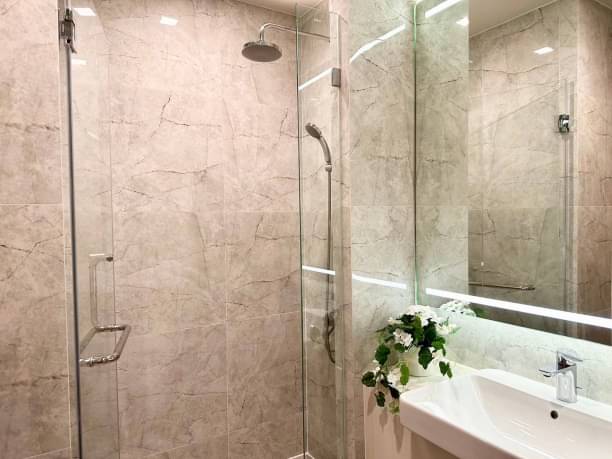 2 Bedrooms, 2 Bathrooms 65sqm size 10th Flr at Noble Around 33 For Rent 57,000/Month