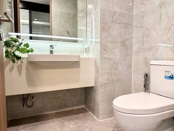 2 Bedrooms, 2 Bathrooms 65sqm size 10th Flr at Noble Around 33 For Rent 57,000/Month