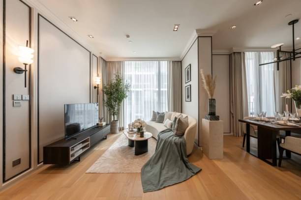 2 Bedrooms, 2 Bathrooms 89sqm size 11th Flr at 28 Chidlom For Rent 150,000/Month