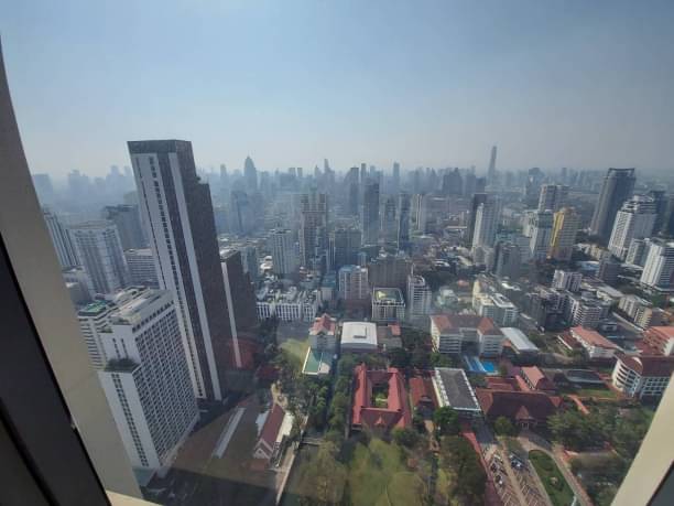 1 Bedroom, 1 Bathroom 47sqm size 47th Floor at The Esse Asoke For Rent 40,000