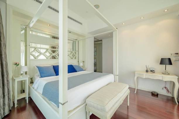Luxurious 2-Bedroom Condo for Rent at Le Raffine Jambu Dvipa Sukhumvit 39 Welcome to elegance and sophistication at Le Raffine Jambu Dvipa Sukhumvit 39, where luxury meets comfort. This exquisite 2-bedroom, 3-bathroom condo on the 9th floor boasts a generous 237 sqm size, providing a spacious and stylish living space. Key Features: Bedrooms: 2 Bathrooms: 3 Size: 237 sqm Floor: 9th Location: Le Raffine Jambu Dvipa Sukhumvit 39, 22 Soi Sukhumvit 39, Watthana, Bangkok, 10110 Rent: THB 160,000 per month About Le Raffine Jambu Dvipa Sukhumvit 39: Developed by the renowned บริษัท เครือข่ายทนายความ จำกัด, the same developer behind Le Raffine Sukhumvit 24 and Le Raffine Jambunuda Sukhumvit 31, this condominium stands as a testament to luxury living. Completed in 2008, it comprises a single building with 34 floors and 95 units. Available Units: For Sale: 42 units ranging from THB 38,999,999 to THB 135,000,000 For Rent: 64 units available from THB 110,000 to THB 350,000 per month (1-year rental term) Facilities: Indulge in top-notch facilities including a garage, gym, sauna, 24-hour security, and a refreshing swimming pool. Prime Location: Conveniently situated just 6 minutes walk from Phrom Phong, with easy access to the tollway entrance (3.3 km away), Le Raffine Jambu Dvipa Sukhumvit 39 ensures a lifestyle of convenience. Nearby Amenities: Sukhumvit 39 Complex: 280 m The Manor: 410 m Emporium Shopping Mall: 530 m Terminal: 570 m Villa Market (Sukhumvit 33): 800 m Education and Healthcare: Proximity to Atsarat Kindergarten, The First Steps International Pre-School, and Prommitr Hospital adds to the convenience of this location. Fine Dining: Explore a variety of dining options, including Philippe Restaurant, I Se, Hasco, and more, all within a few minutes' walk. Contact BestBKKCondos: For more information or to schedule a viewing, contact BestBKKCondos through Line Official (@bestbkkcondos), WhatsApp at +66895057430, or email at enquiry@bestbkkcondos.com. Discover unparalleled luxury living at Le Raffine Jambu Dvipa Sukhumvit 39 – where every detail reflects sophistication and comfort. Your dream home awaits!