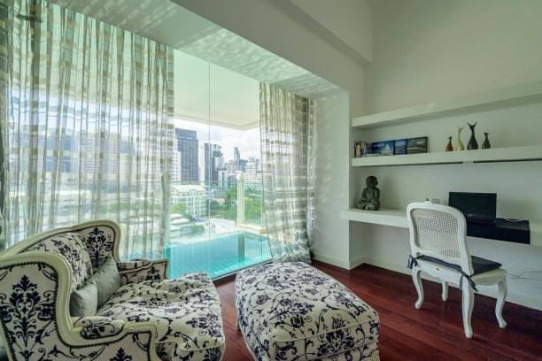 Luxurious 2-Bedroom Condo for Rent at Le Raffine Jambu Dvipa Sukhumvit 39 Welcome to elegance and sophistication at Le Raffine Jambu Dvipa Sukhumvit 39, where luxury meets comfort. This exquisite 2-bedroom, 3-bathroom condo on the 9th floor boasts a generous 237 sqm size, providing a spacious and stylish living space. Key Features: Bedrooms: 2 Bathrooms: 3 Size: 237 sqm Floor: 9th Location: Le Raffine Jambu Dvipa Sukhumvit 39, 22 Soi Sukhumvit 39, Watthana, Bangkok, 10110 Rent: THB 160,000 per month About Le Raffine Jambu Dvipa Sukhumvit 39: Developed by the renowned บริษัท เครือข่ายทนายความ จำกัด, the same developer behind Le Raffine Sukhumvit 24 and Le Raffine Jambunuda Sukhumvit 31, this condominium stands as a testament to luxury living. Completed in 2008, it comprises a single building with 34 floors and 95 units. Available Units: For Sale: 42 units ranging from THB 38,999,999 to THB 135,000,000 For Rent: 64 units available from THB 110,000 to THB 350,000 per month (1-year rental term) Facilities: Indulge in top-notch facilities including a garage, gym, sauna, 24-hour security, and a refreshing swimming pool. Prime Location: Conveniently situated just 6 minutes walk from Phrom Phong, with easy access to the tollway entrance (3.3 km away), Le Raffine Jambu Dvipa Sukhumvit 39 ensures a lifestyle of convenience. Nearby Amenities: Sukhumvit 39 Complex: 280 m The Manor: 410 m Emporium Shopping Mall: 530 m Terminal: 570 m Villa Market (Sukhumvit 33): 800 m Education and Healthcare: Proximity to Atsarat Kindergarten, The First Steps International Pre-School, and Prommitr Hospital adds to the convenience of this location. Fine Dining: Explore a variety of dining options, including Philippe Restaurant, I Se, Hasco, and more, all within a few minutes' walk. Contact BestBKKCondos: For more information or to schedule a viewing, contact BestBKKCondos through Line Official (@bestbkkcondos), WhatsApp at +66895057430, or email at enquiry@bestbkkcondos.com. Discover unparalleled luxury living at Le Raffine Jambu Dvipa Sukhumvit 39 – where every detail reflects sophistication and comfort. Your dream home awaits!