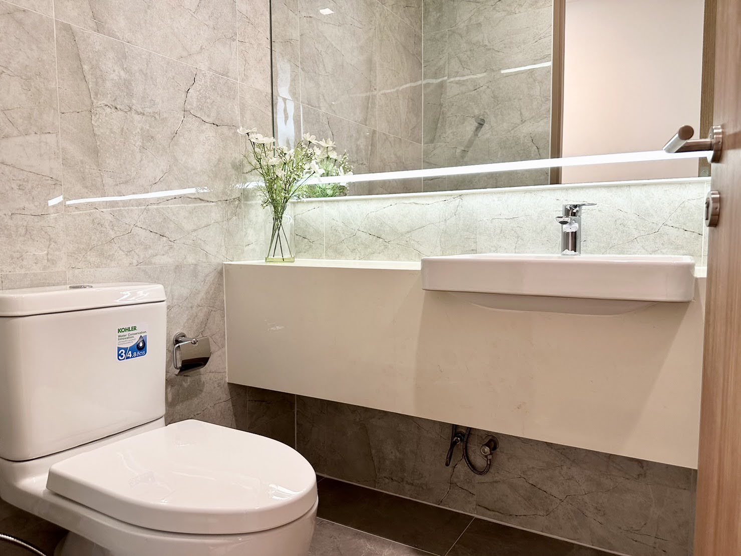 2 Bedrooms, 2 Bathrooms 65sqm size at Noble Around 33 For Rent 57,000/Month