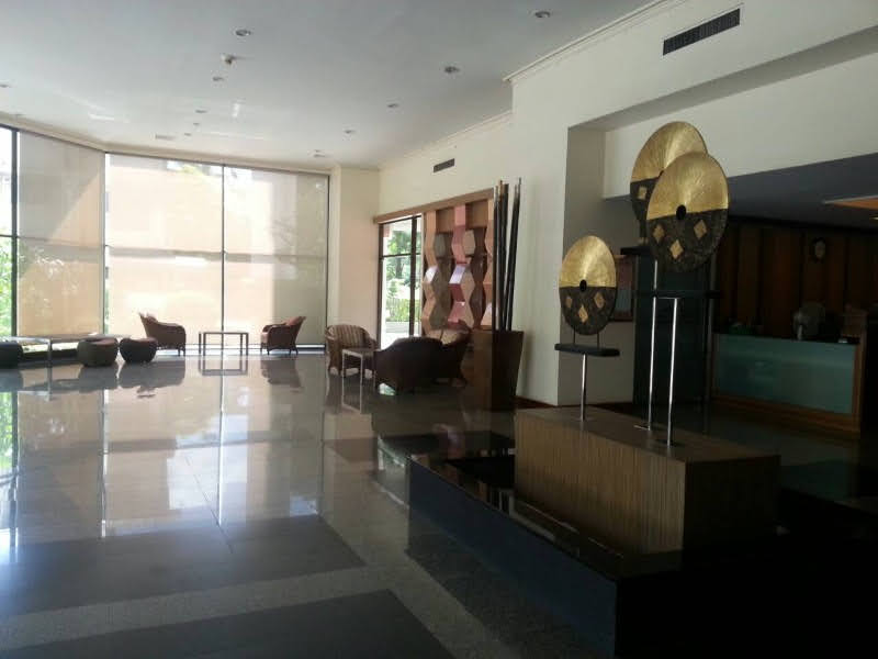 3 Bedrooms, 3 Bathrooms 164sqm size 11th Flr at Richmond Palace For Rent 65K & For Sale 18M