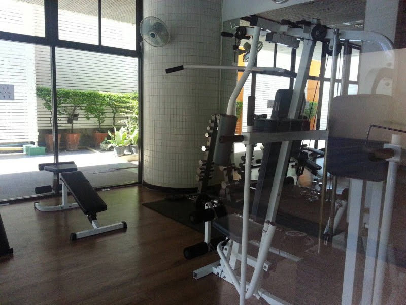 3 Bedrooms, 3 Bathrooms 164sqm size 11th Flr at Richmond Palace For Rent 65K & For Sale 18M