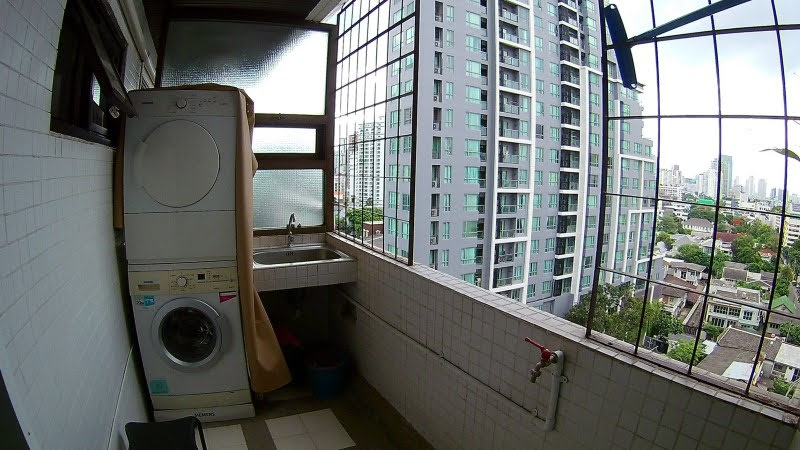 3 Bedrooms, 3 Bathrooms 164sqm size 11th Flr at Richmond Palace For Rent 65K & For Sale 18M