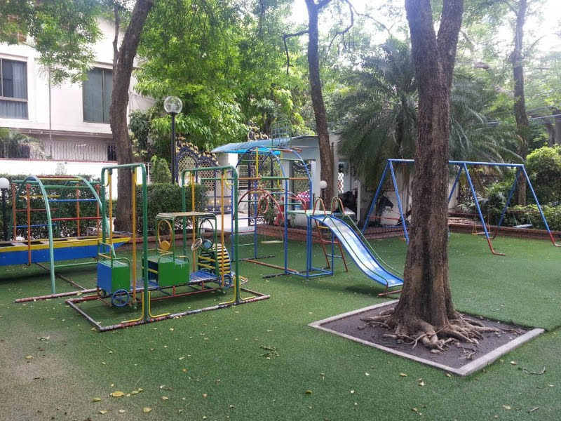 3 Bedrooms, 3 Bathrooms 164sqm size 11th Flr at Richmond Palace For Rent 65K & For Sale 18M