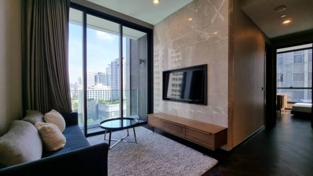 2 Bedrooms, 2 Bathrooms 72sqm size 10th Flr at The ESSE Sukhumvit 36 For Rent 70,000/Month