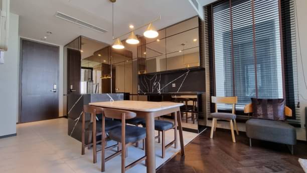 2 Bedrooms, 2 Bathrooms 72sqm size 10th Flr at The ESSE Sukhumvit 36 For Rent 70,000/Month