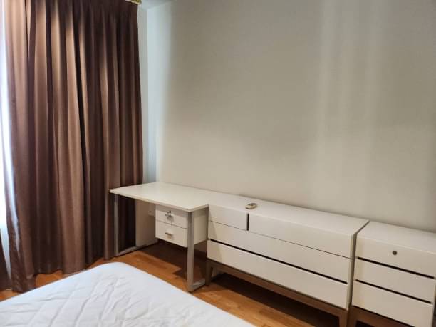 2 Bedrooms, 2 Bathrooms 100sqm size 14th Flr at The Empire Place For Rent 50,000/Month