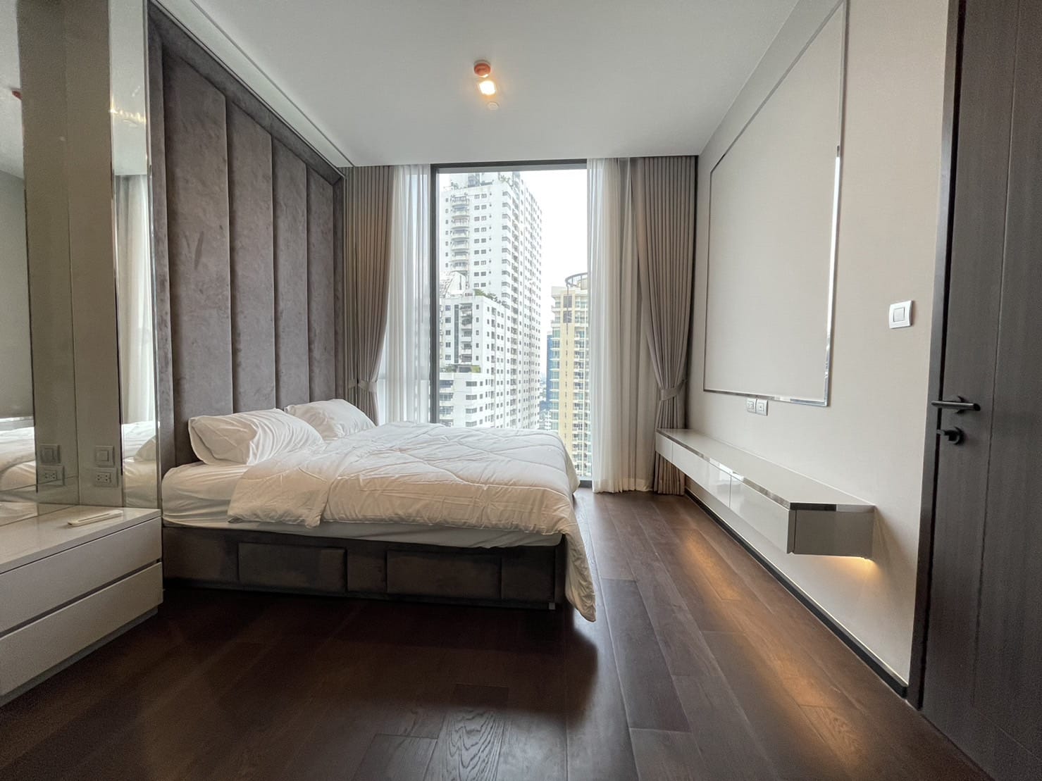 1 Bedroom, 1Bathroom 47sqm size 17th Flr at LAVIQ Sukhumvit 57 For 1 Bedroom, 1Bathroom 47sqm size 17th Flr at LAVIQ Sukhumvit 57 For Rent 55,000/MonthRent 55,000/Month
