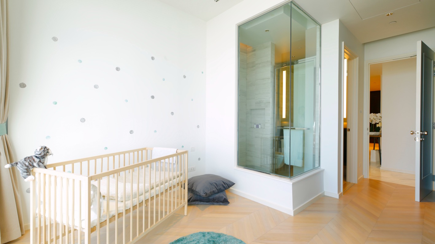 3 Bedrooms, 3 Bathrooms 194sqm 51st Flr at Four Seasons Private Residences For Sale 110MB