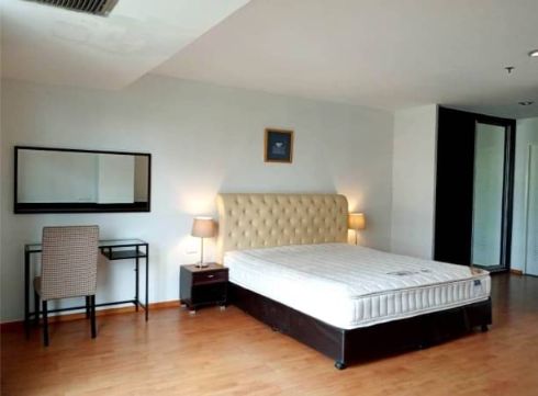 2 Bedrooms, 2 Bathrooms 131sqm 5th Flr @ The Capital Sukhumvit 30/1 For Rent 55,000THB/Month
