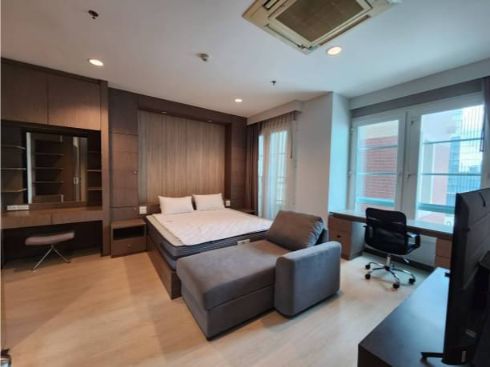 3 Bedrooms, 3 Bathrooms 114sqm 10th Flr @CitiSmart Sukhumvit 18 For Rent 50,000THB/Month