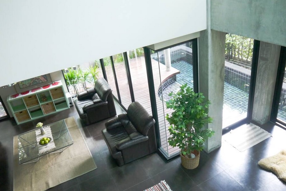 3 Bedrooms, 4 Bathrooms 400sqm Stylish Residence For Rent 165,000THB/Month
