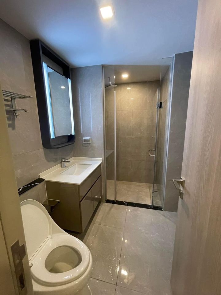 1 Bedroom, 1 Bathroom 42sqm @One 9 Five Asoke - Rama 9 For Rent 35,000THB/Month