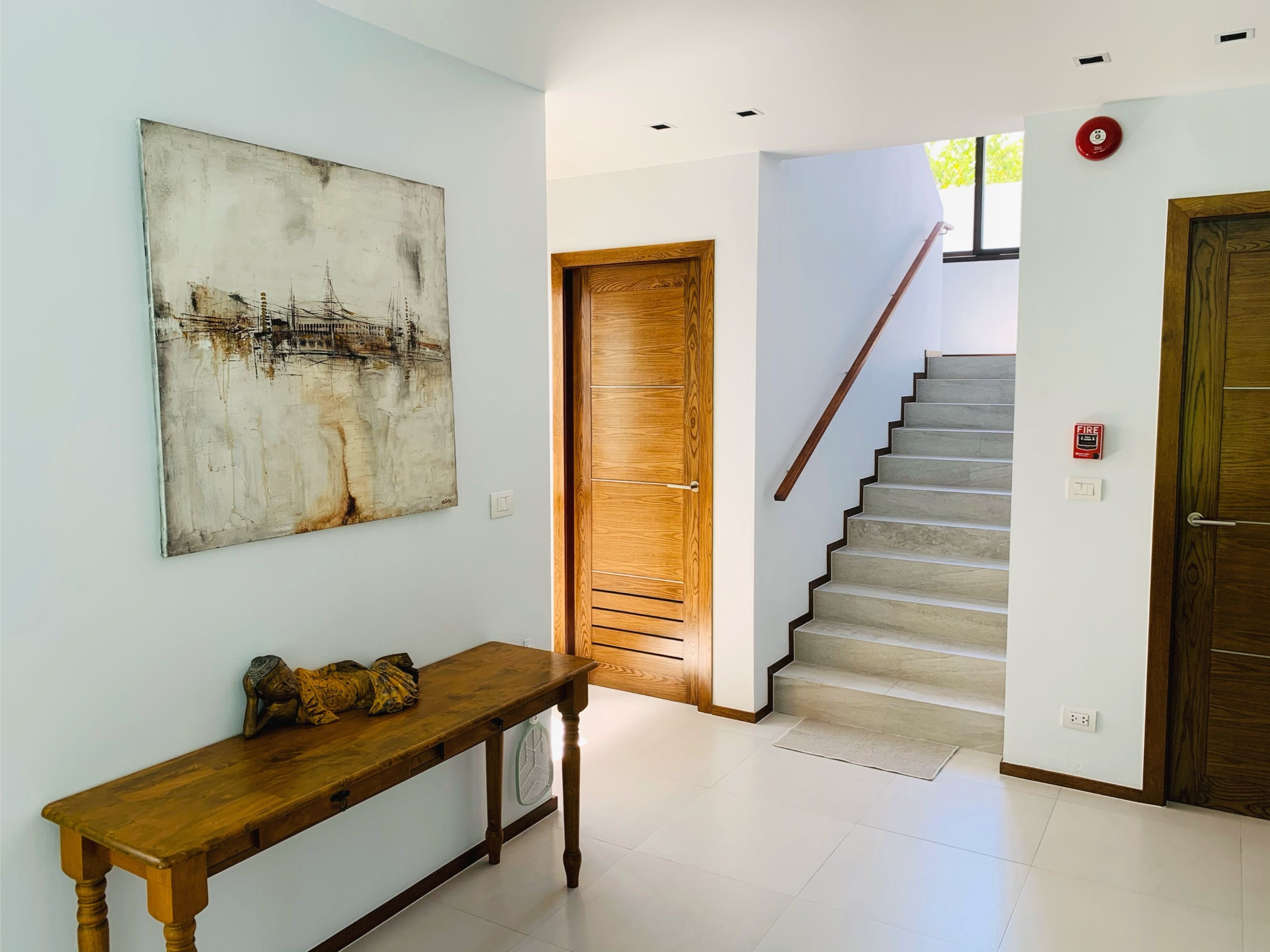 3 Bedrooms, 3 Bathrooms 260sqm @Civetta Pool Villa 1 For Rent 260,000THB/Month