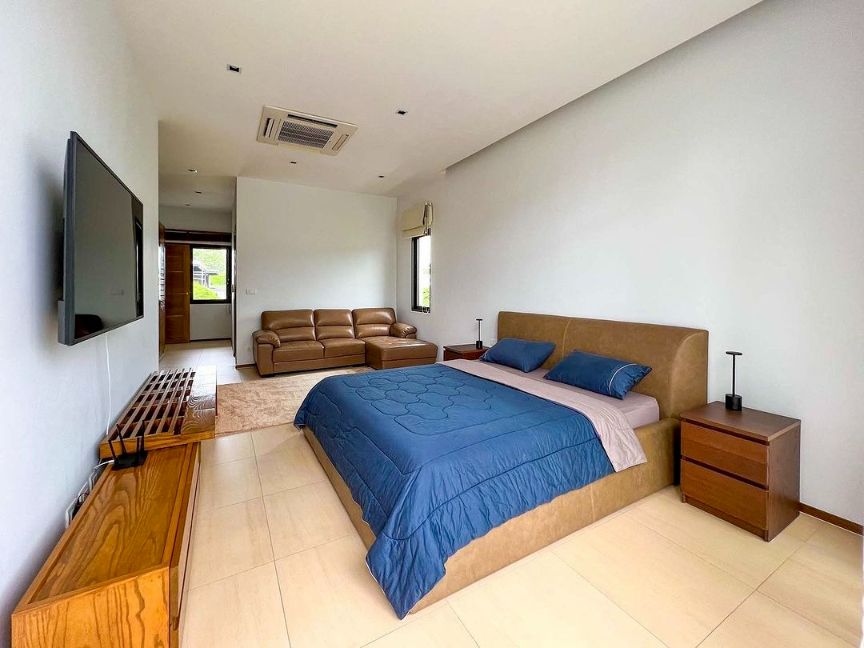 3 Bedrooms, 3 Bathrooms 260sqm @Civetta Pool Villa 1 For Rent 260,000THB/Month