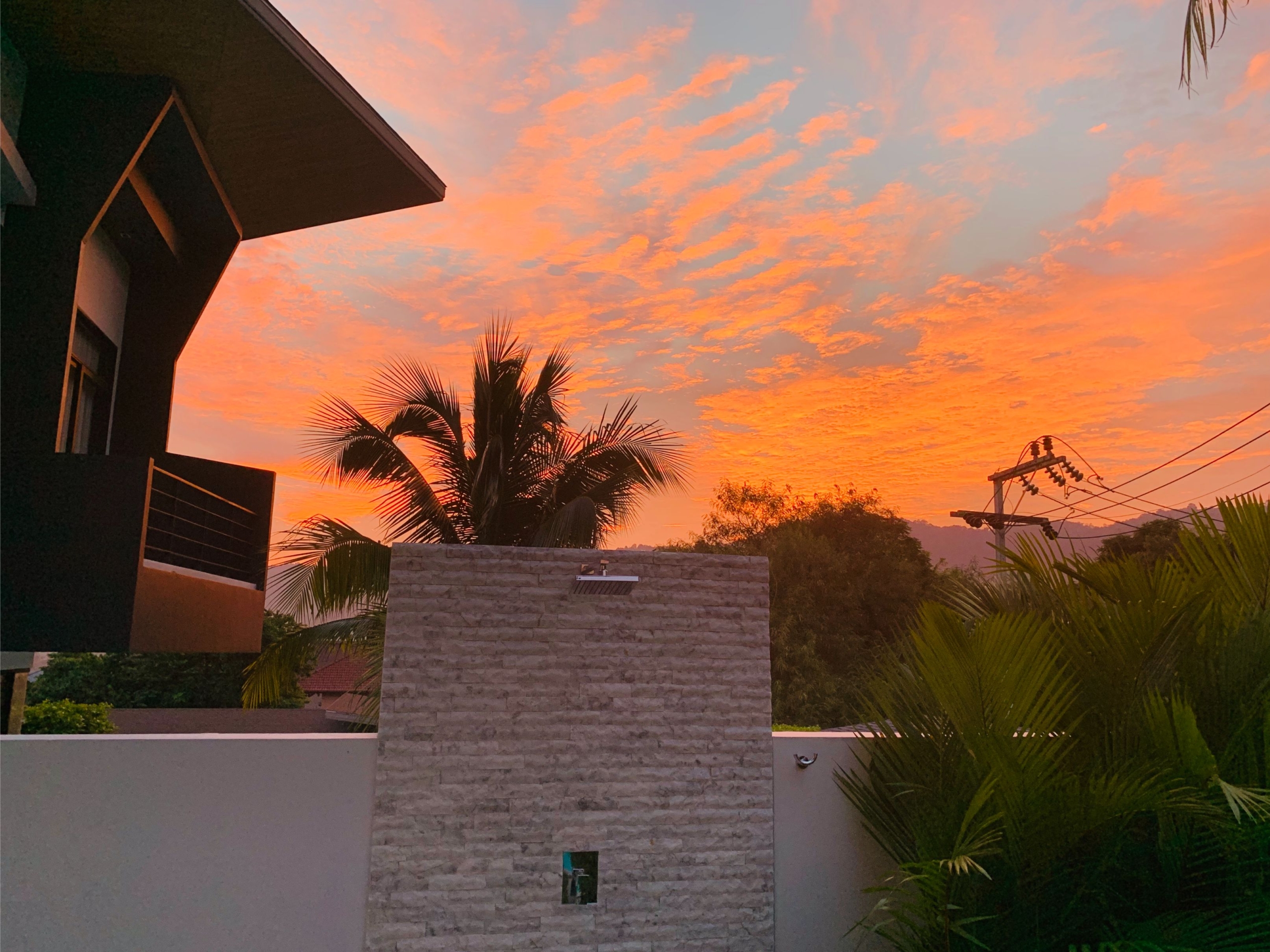3 Bedrooms, 3 Bathrooms 260sqm @Civetta Pool Villa 1 For Rent 260,000THB/Month