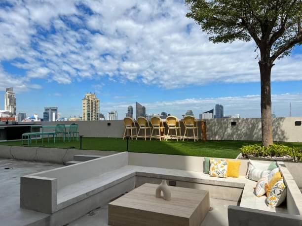 4 Bedrooms, 3 Bathrooms + 1 Toilet 514sqm @D.S. Tower 1 Sukhumvit 33 For Sale 48MB