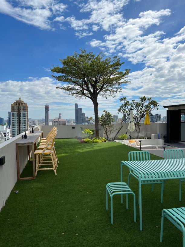 4 Bedrooms, 3 Bathrooms + 1 Toilet 514sqm @D.S. Tower 1 Sukhumvit 33 For Sale 48MB